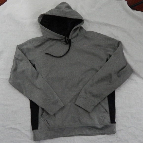nike slim fit hoodie men's